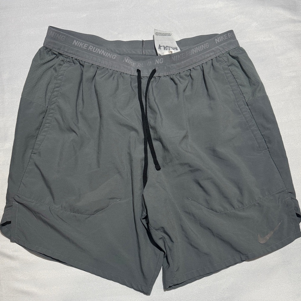 Nike Men’s Dark Gray Athletic Running Shorts